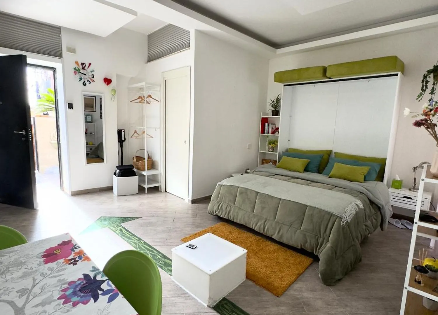 La Casa Di Roy Apartment Naples