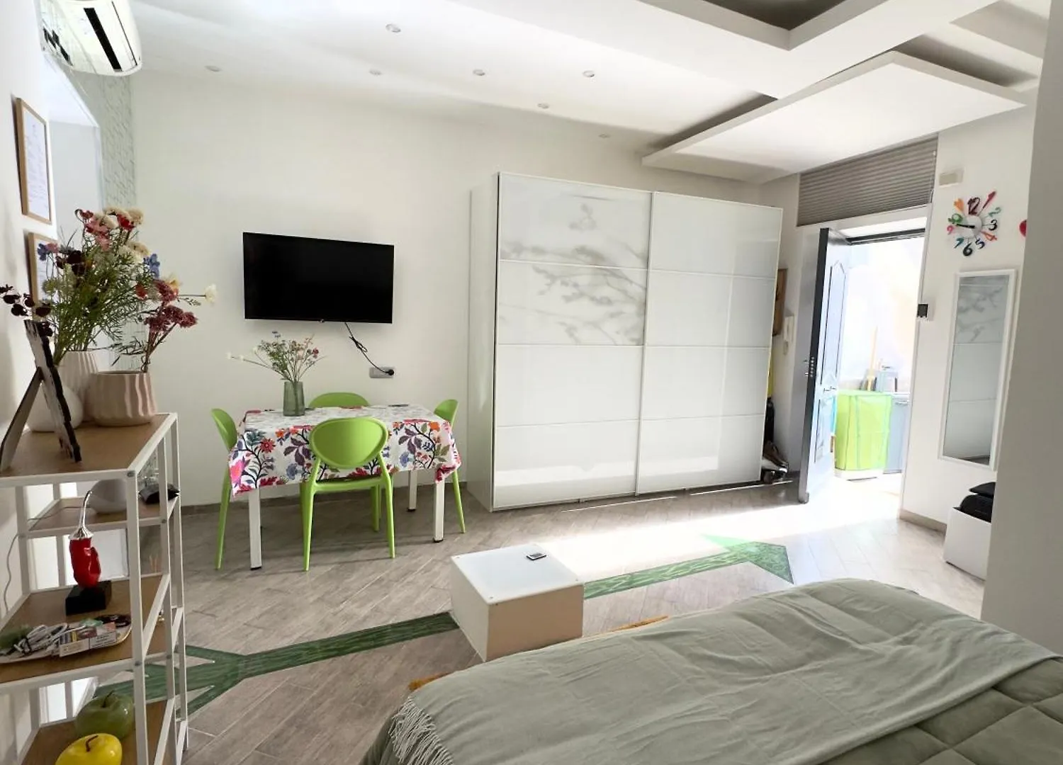 La Casa Di Roy Apartment Naples